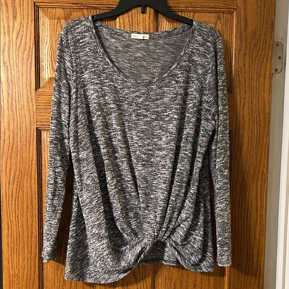 Socialite Long Sleeve Twist Top